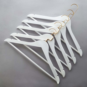 Плечики-вешалка из дерева для одежды, L445 мм - C30N/1-К(бел/зол)