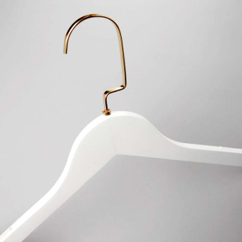 Плечики-вешалка из дерева для одежды, L440 мм - C31/1-К(бел/зол)
