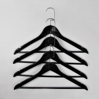 Вешалка-плечики деревянная для одежды, L445 мм - C30N/1(черн/черн)