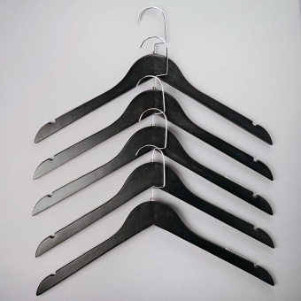 Плечики-вешалка из дерева для одежды, L440 мм - C31/1-К(черн/хром)