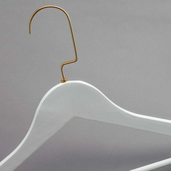 Плечики-вешалка из дерева для одежды, L445 мм - C30N/1-К(бел/зол)